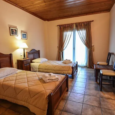 το στέκι δεδάκης Kastania (Corinthia)